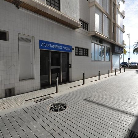 Apartamentos Zodiac Λορέτ Ντε Μαρ Εξωτερικό φωτογραφία