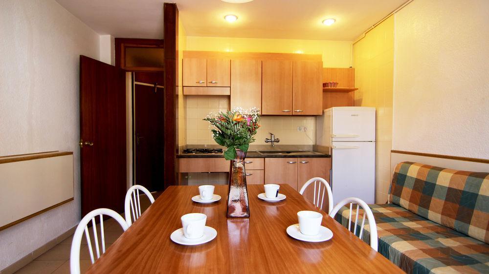 Apartamentos Zodiac Λορέτ Ντε Μαρ Εξωτερικό φωτογραφία