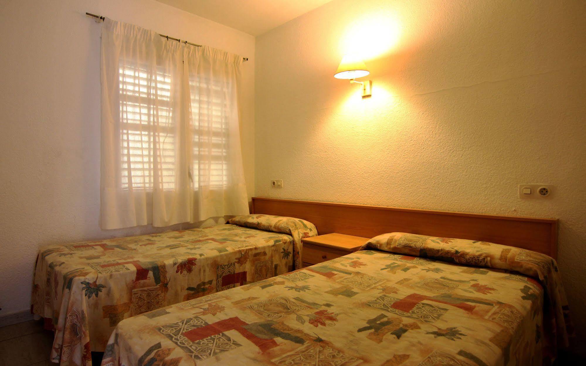 Apartamentos Zodiac Λορέτ Ντε Μαρ Εξωτερικό φωτογραφία